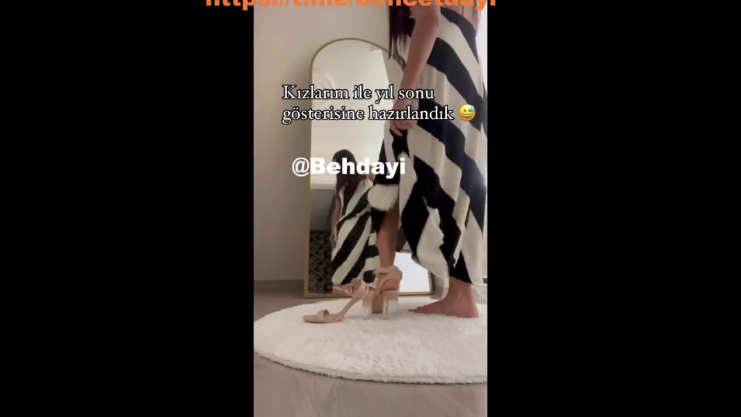Burcu Güven 26