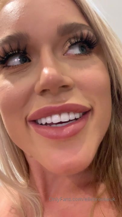 Elle Brooke 167
