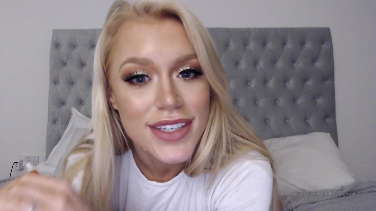 Elle Brooke 315