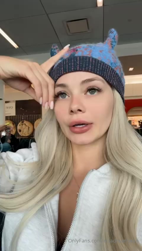 Elsa Jean 2385