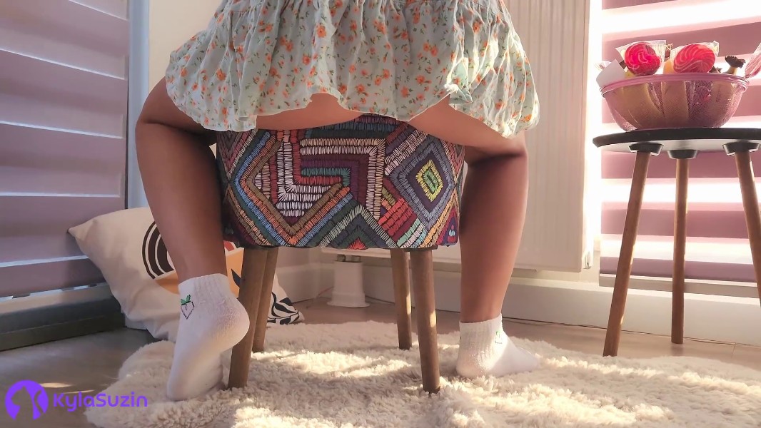 KylaSuzin 296