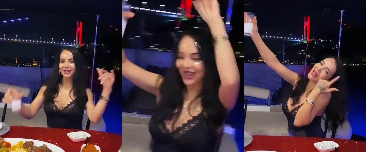 Melek Özçağan 15