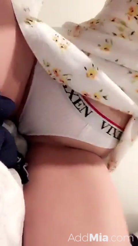 Mia Melano 76